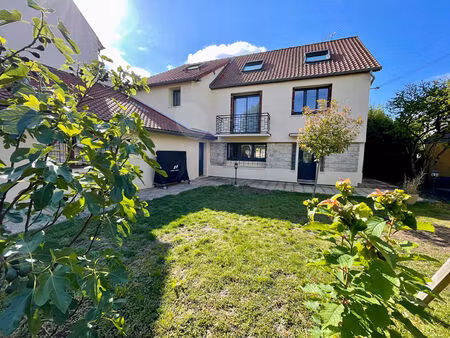 maison sucy en brie 194 m2 - 5 chambres - dépendance