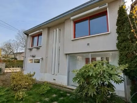 maison 171m2 très lumineuse rive droite proche centre-ville