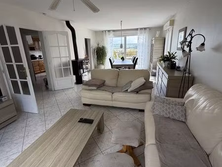 propriété 8 pièces 151 m²