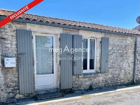 vente maison à saint-pierre-d'oléron (17310) : à vendre / 33m² saint-pierre-d'oléron