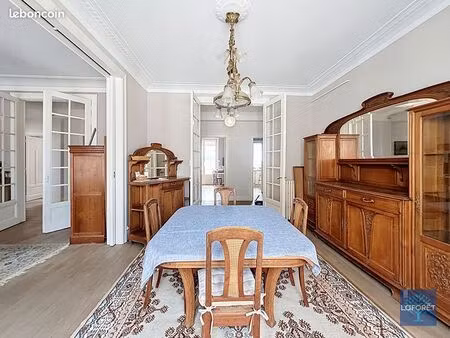 appartement 6 pièces 127 m²