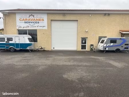local industriel commercial à louer