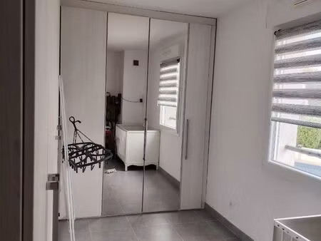 maison individuelle 150 m2 récente