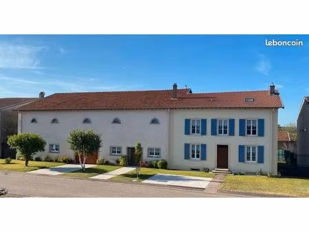 corps de ferme rénové 335 m²
