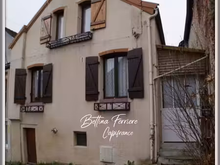 maison de ville à louer