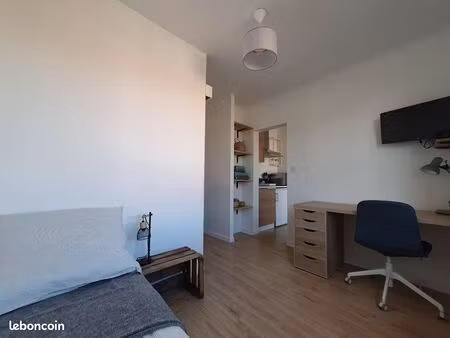 logement indépendant et meublé chez l’habitant