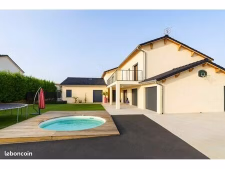 maison 340m2