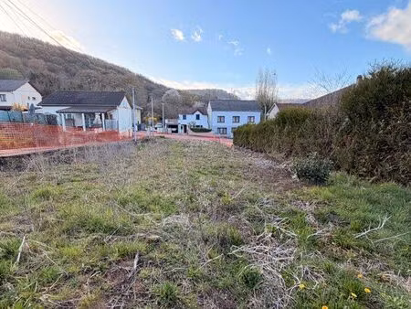 terrain 550m2