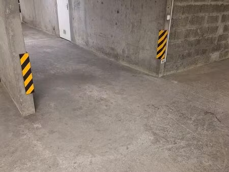 loue place de parking