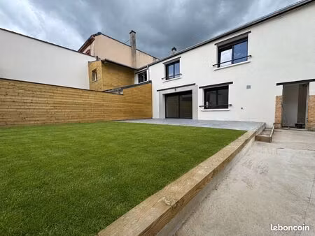 maison de village 6 pièces 167 m²
