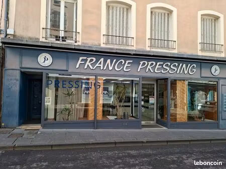 local commercial à louer