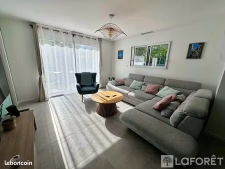 maison 5 pièces 117 m²