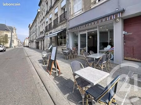 restaurant 100 m²