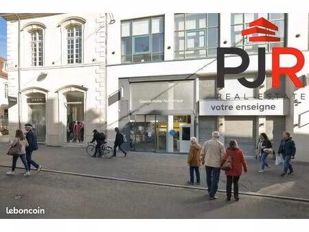 local commercial 230 m² nancy