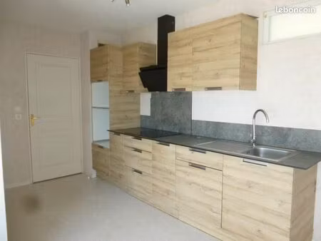 appartement f3 à ay 2 bld de l'ancien rempart