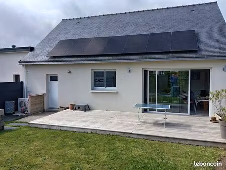 maison de plain pied 3 pièces à locqueltas 56390