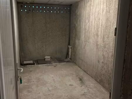 location cave 10m2