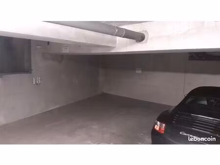 parking couvert sécurisé 20 m² nantes quartier chantenay