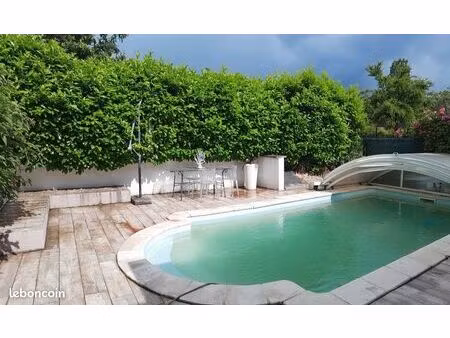 maison bousse piscine 125m2