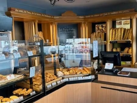 boulangerie/pâtisserie 150 m²