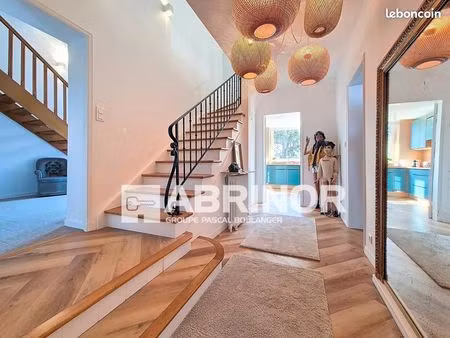 maison 7 pièces 180 m²