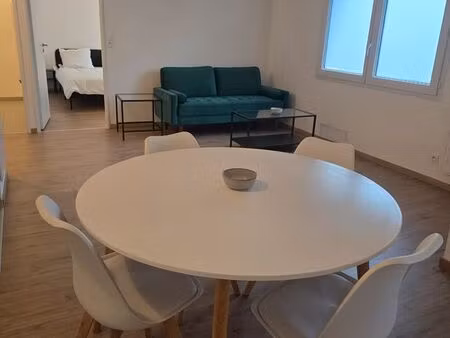 à louer – appartement t2 meublé 52 m² – centre de carquefou