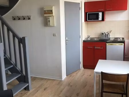 loue t2 meublé - duplex