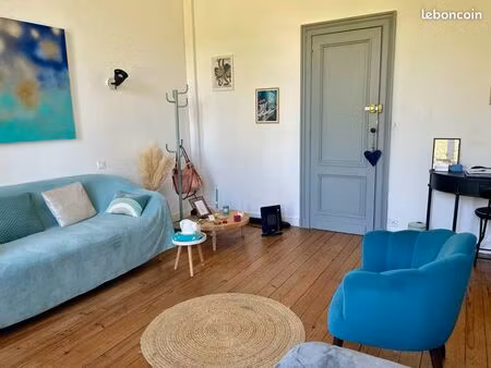 partage bureau dans un château