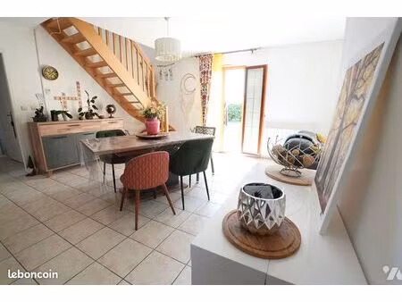 maison 6 pièces 115 m²