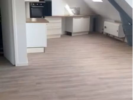 appartement t3 70 m2 700 euros