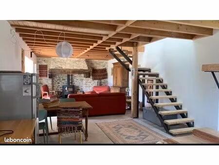 maison meublee- ancienne ferme templière - calme centre bretagne