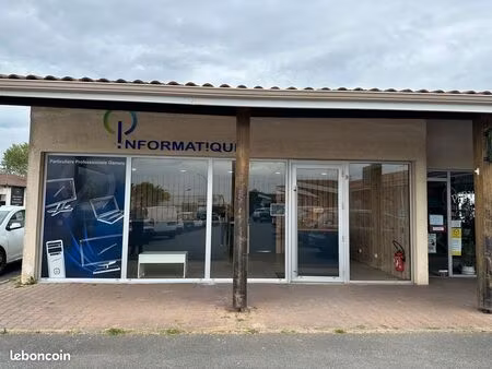 fond de commerce  magasin d'informatique 63 m²
