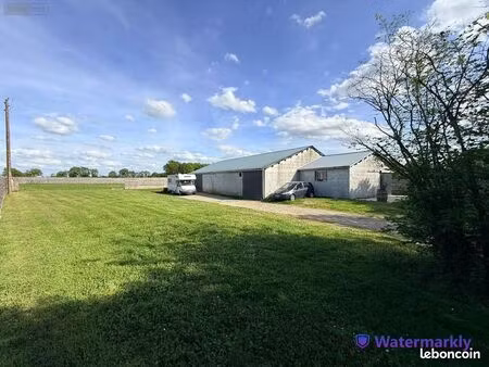 local commercial 3237 m² bierné-les-villages