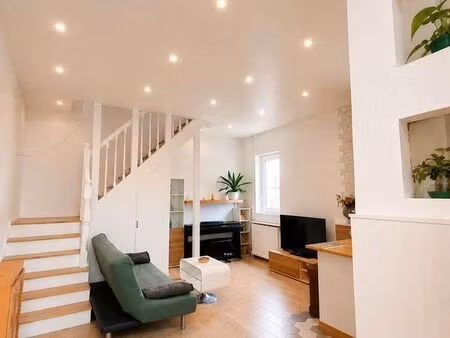 ? maison lumineuse avec double espace de vie et jardin – centre de tourouvre