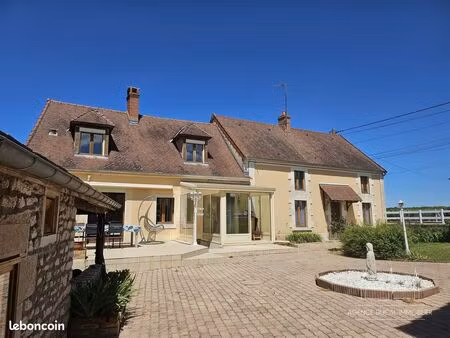 maison 6 pièces 153 m²