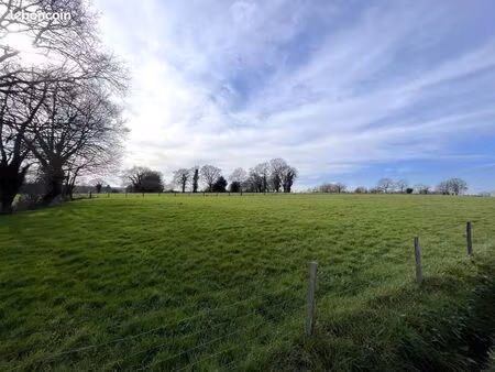 terrains constructibles dans un hameau à 2min de mayenne