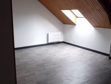 studio à louer à châlus 87230