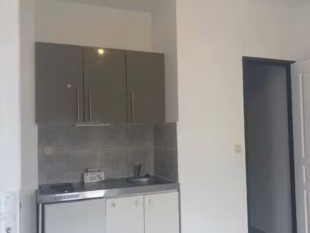 appartement 1 pièce 17 m²