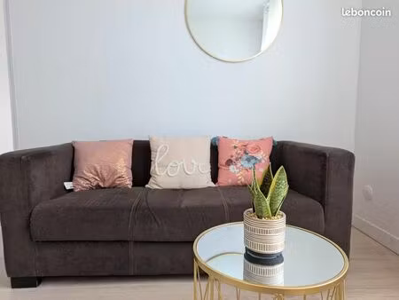 location studio appartement 37m2 650euros tcc beauvais