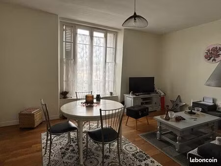appartement 2 pièces 54 m²