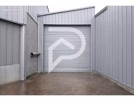 local industriel 217 m²