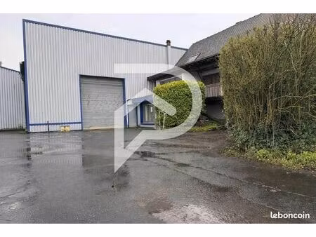 local commercial 702 m²