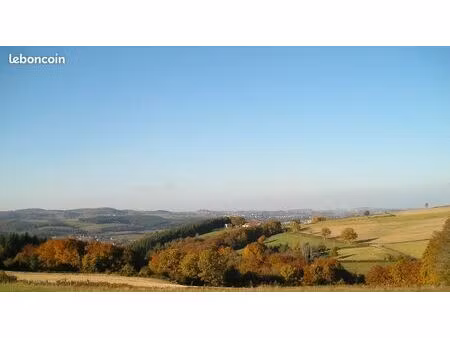 maison de caractère avec dépendances  terrain de plus d’un hectare et fort potentiel d’amé