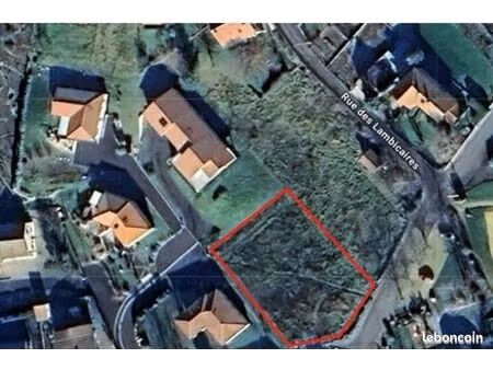 terrain à vendre à saint yvoine 63500