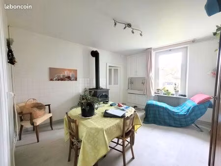 maison 7 pièces 156 m²