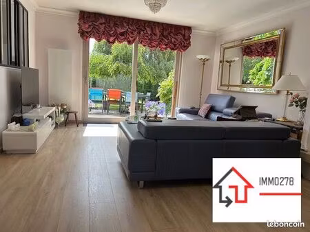maison 5 pièces 104 m²