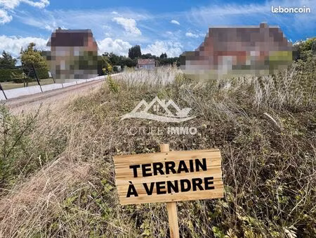 terrain 839 m² lillers