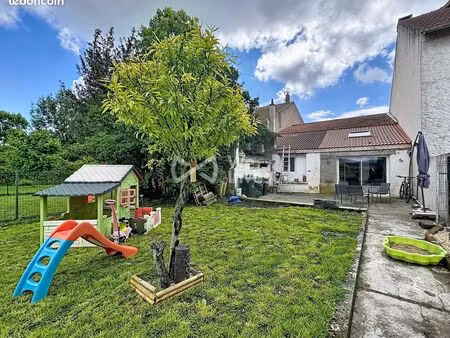 maison 4 pièces 82 m²