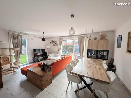 maison 4 pièces 85 m²