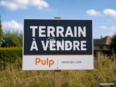 terrain 1 831 m² aire sur la lys
